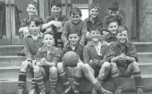 football_team.png (1244522 bytes)