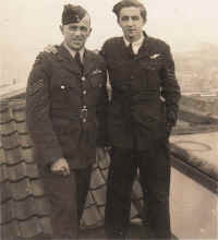 Ron Vine and Ron Beazer Bournemouth Nov 42.jpg (133080 bytes)